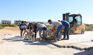 Didim Belediyesi Parke Taşı Döşeme Çalışmalarını Sürdürüyor